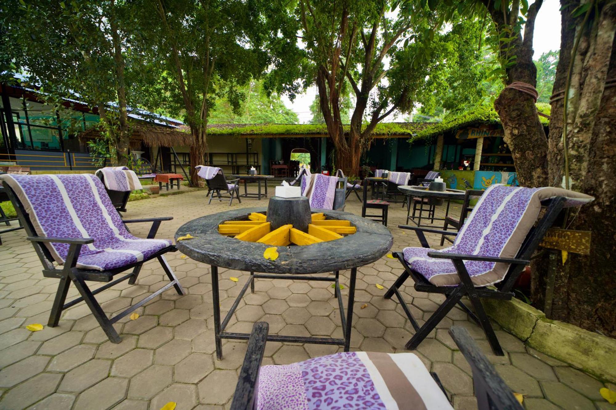 Chitwan Gaida Lodge - Animal Lovers & Birdwatchers Paradise Саураха Экстерьер фото